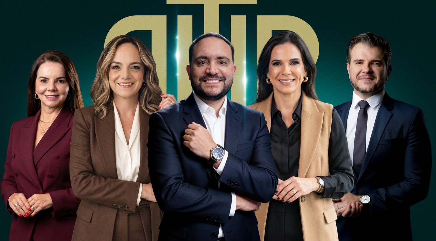 Equipe de professores e mentores do Inprática